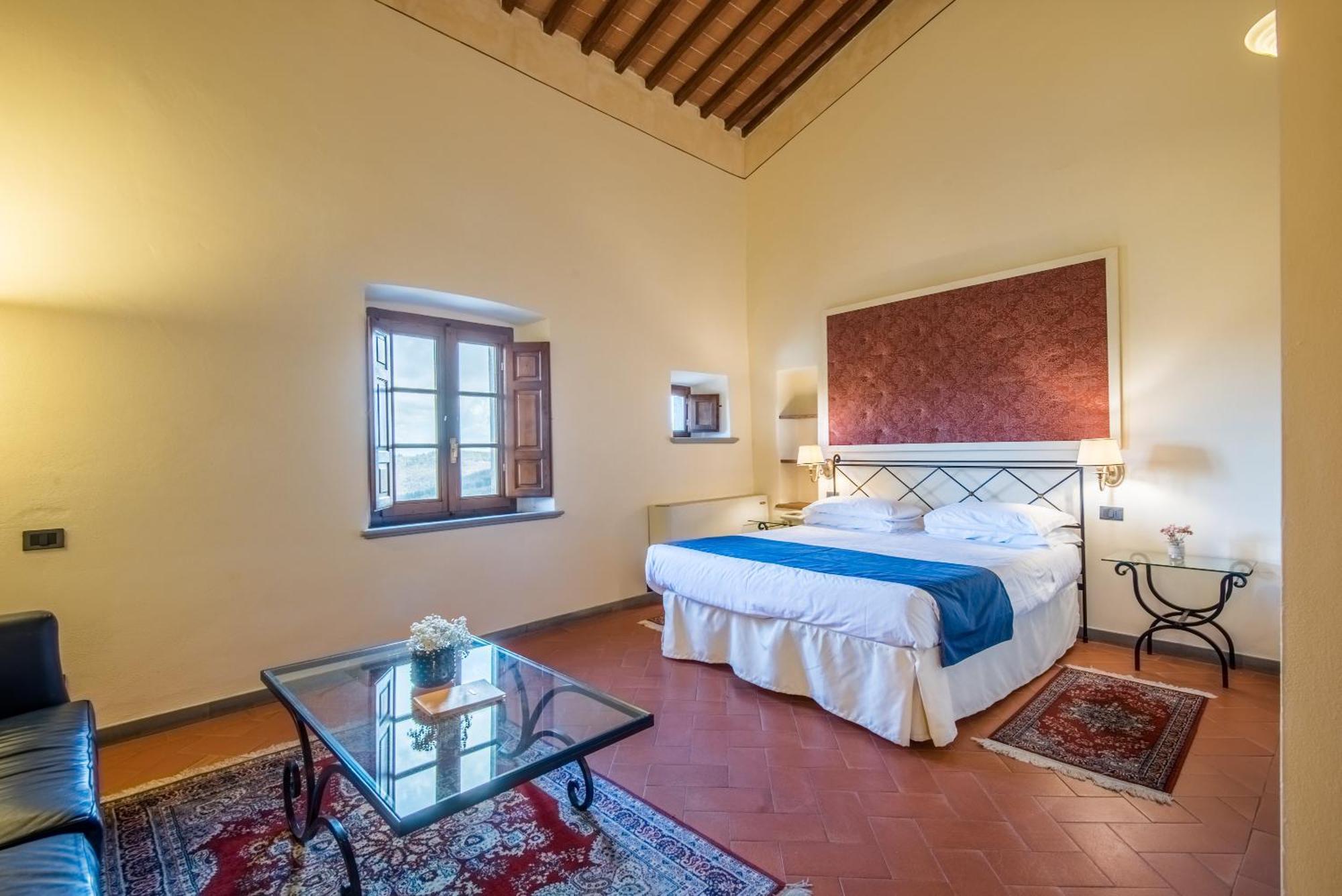 Hotel Palazzo Squarcialupi 4*