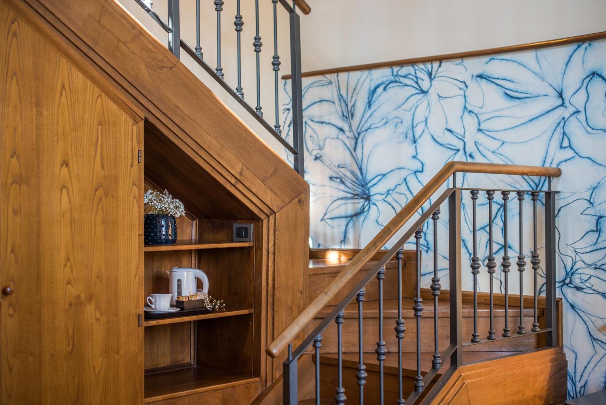 Palazzo Squarcialupi Hotel 4*
